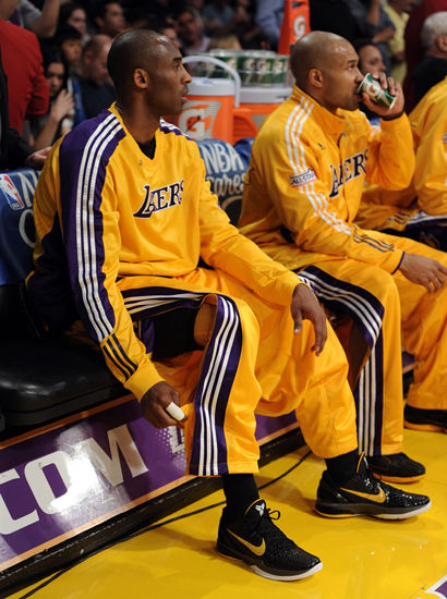 腾出干净出 腾出干净出